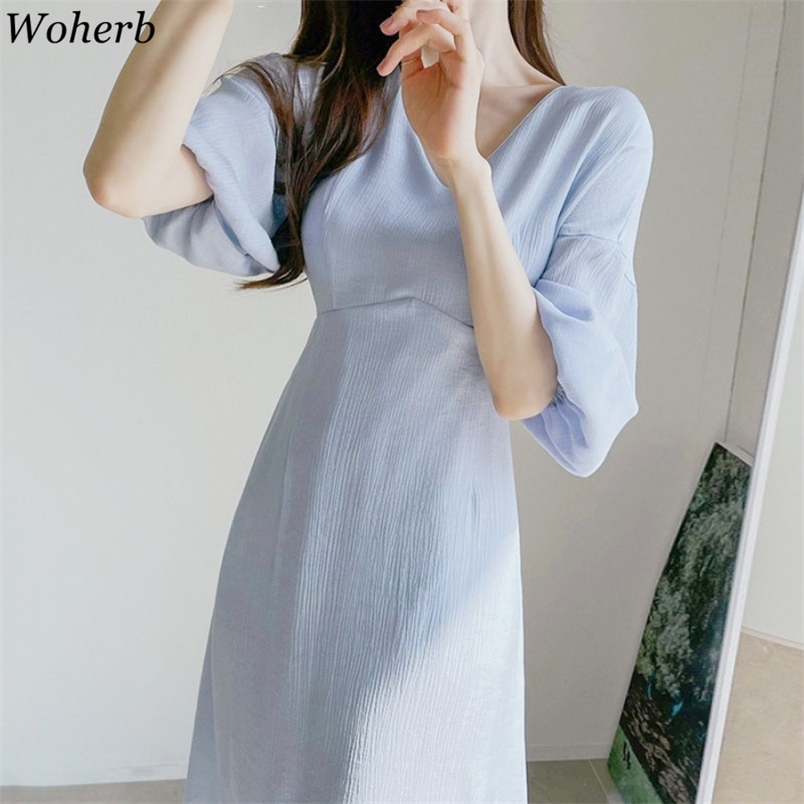 Summer Korean Solid Women Long Dress Short Puff Sleeve V-neck Elegant A-line Dresses Fashion Basic Ladies Vestidos 210519, Blue
Summer Korean Solid Women Long Dress Short Puff Sleeve V-neck Elegant A-line Dresses Fashion Basic Ladies Vestidos 210519, Blue