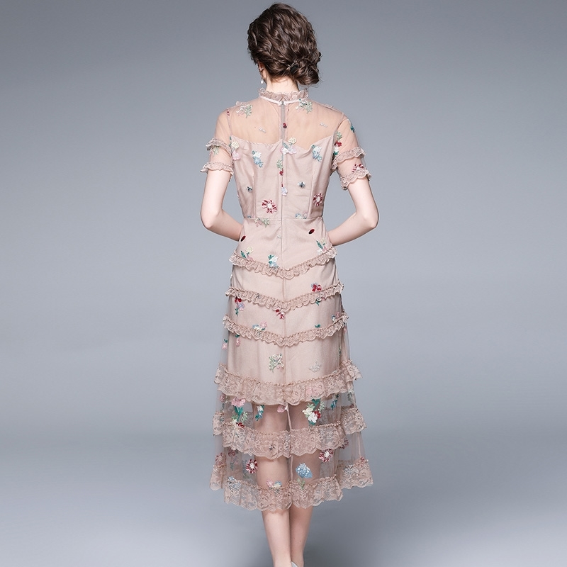 Summer Women Lace Patchwork Mesh Embroidery Ruffles Cake Dresses Retro Stand Collar Short Sleeve Boho Sweet Long Dress 210519