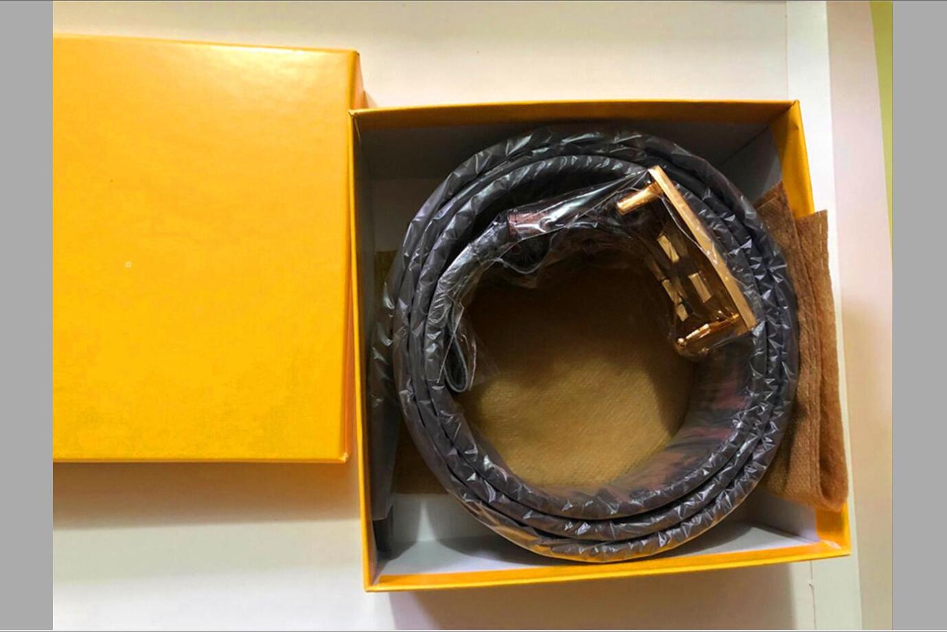 Fashion Business Ceinture f style belt design mens womens with Gold buckle black riem as gift 5a5z, Black;brown
Fashion Business Ceinture f style belt design mens womens with Gold buckle black riem as gift 5a5z, Black;brown