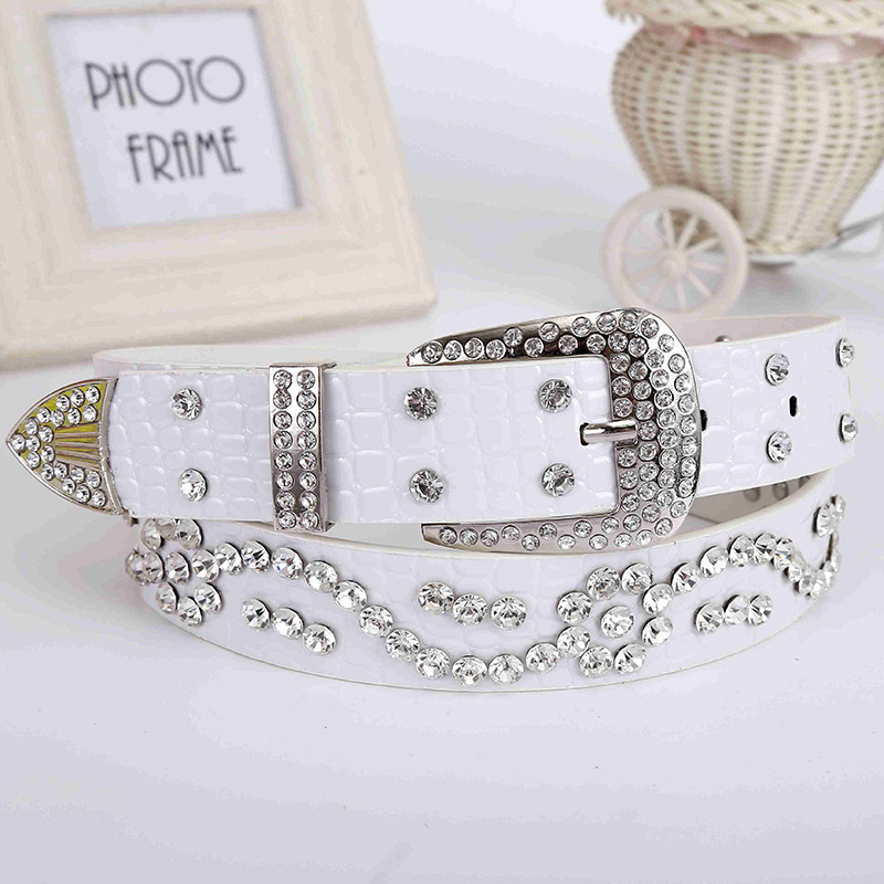 Designer belts 2023 women fashion buckle full decoration youth diamond belt Jeans Belt casual versatile
Designer belts 2023 women fashion buckle full decoration youth diamond belt Jeans Belt casual versatile