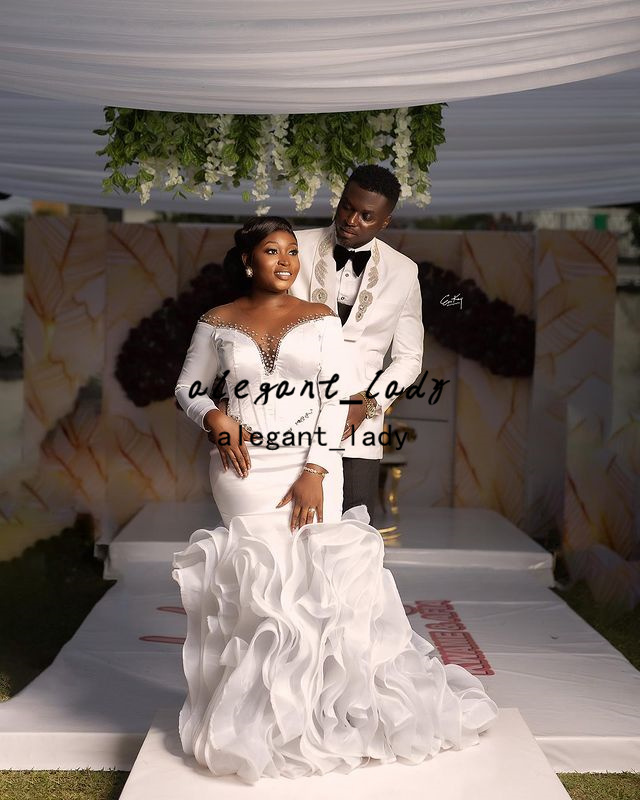 Plus Size Mermaid African Wedding Dresses 2022 Aso Ebi Arabic Sheer O-neck Long Sleeve Ruffles Clound Skirt Bridal Dress