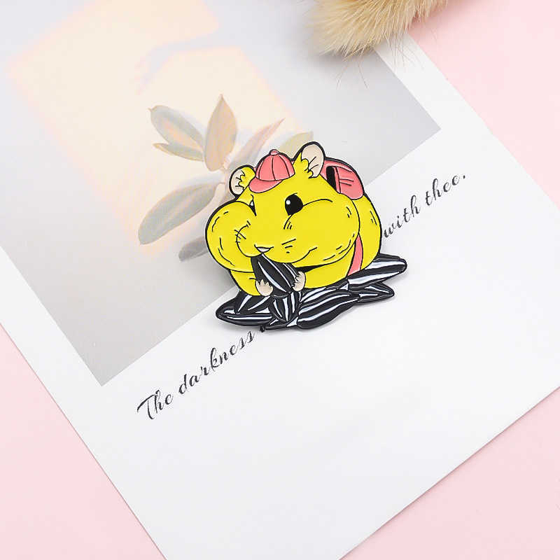 Chubby face greedy chipmunk eat melon seeds cartoon cute creative Brooch fashion badge jewelry
Chubby face greedy chipmunk eat melon seeds cartoon cute creative Brooch fashion badge jewelry