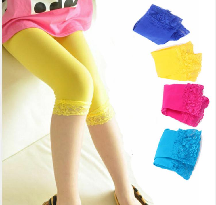 2021 Girls Velvet Leggings Lace Pants Render pants Children's Baby Velvet pantyhose candy colour
2021 Girls Velvet Leggings Lace Pants Render pants Children's Baby Velvet pantyhose candy colour