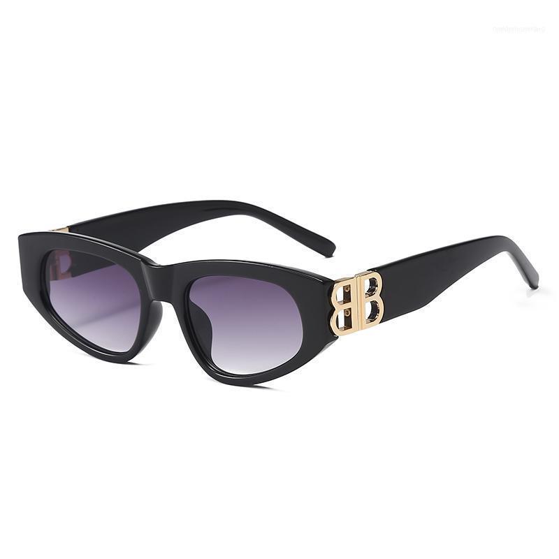 Double B Triangle Cat's Eye Sunglasses 2021 Fashion Street Shooting Super Black Female 3-
Double B Triangle Cat's Eye Sunglasses 2021 Fashion Street Shooting Super Black Female 3-