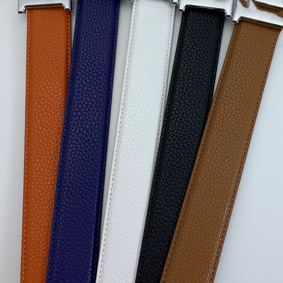 2021 designers Letters belts mens womens high quality genuine leather black gold-silver buckle with orange box wholesale, Black;brown
2021 designers Letters belts mens womens high quality genuine leather black gold-silver buckle with orange box wholesale, Black;brown