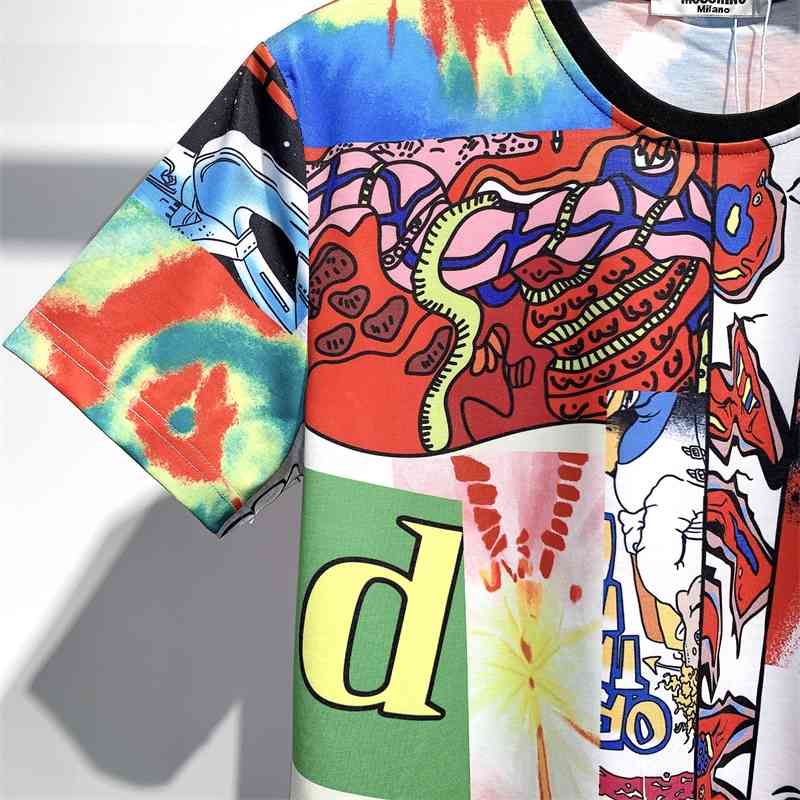 2021 Summer Fashion Men's T-shirt Short Sleeve Cartoon Character Pattern Couple Top Two Colors, White;black
2021 Summer Fashion Men's T-shirt Short Sleeve Cartoon Character Pattern Couple Top Two Colors, White;black