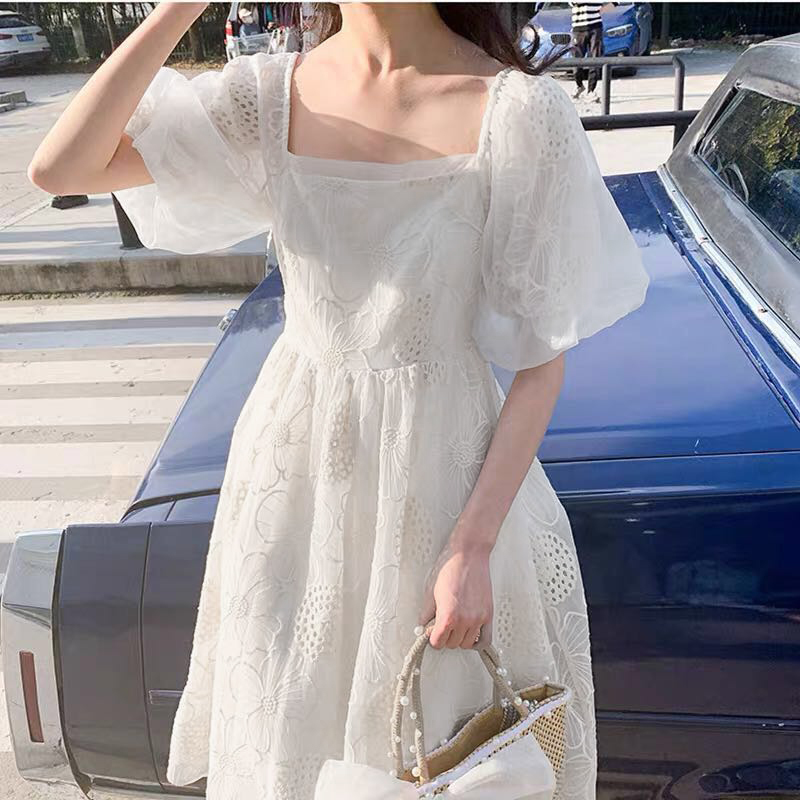 Midi Dress Women's Summer French Vintage Casual Fairy Dress Female Puff Sleeve Lace Sexy Party One-pice Dress Korean 210521