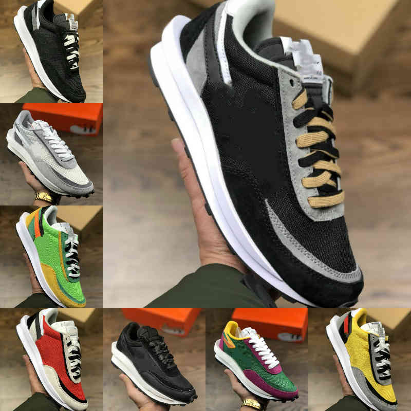 2021 Mens Running Sports Shoes Fashion LDV Waffle Women Waffle Racer Black White Nylon Summit Multi Pine Green Trainers Varsity SNEAKERS Y11
2021 Mens Running Sports Shoes Fashion LDV Waffle Women Waffle Racer Black White Nylon Summit Multi Pine Green Trainers Varsity SNEAKERS Y11