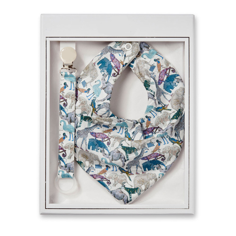 2021 baby chain pacifier clip cotton triangle towel pacifier belt set
2021 baby chain pacifier clip cotton triangle towel pacifier belt set