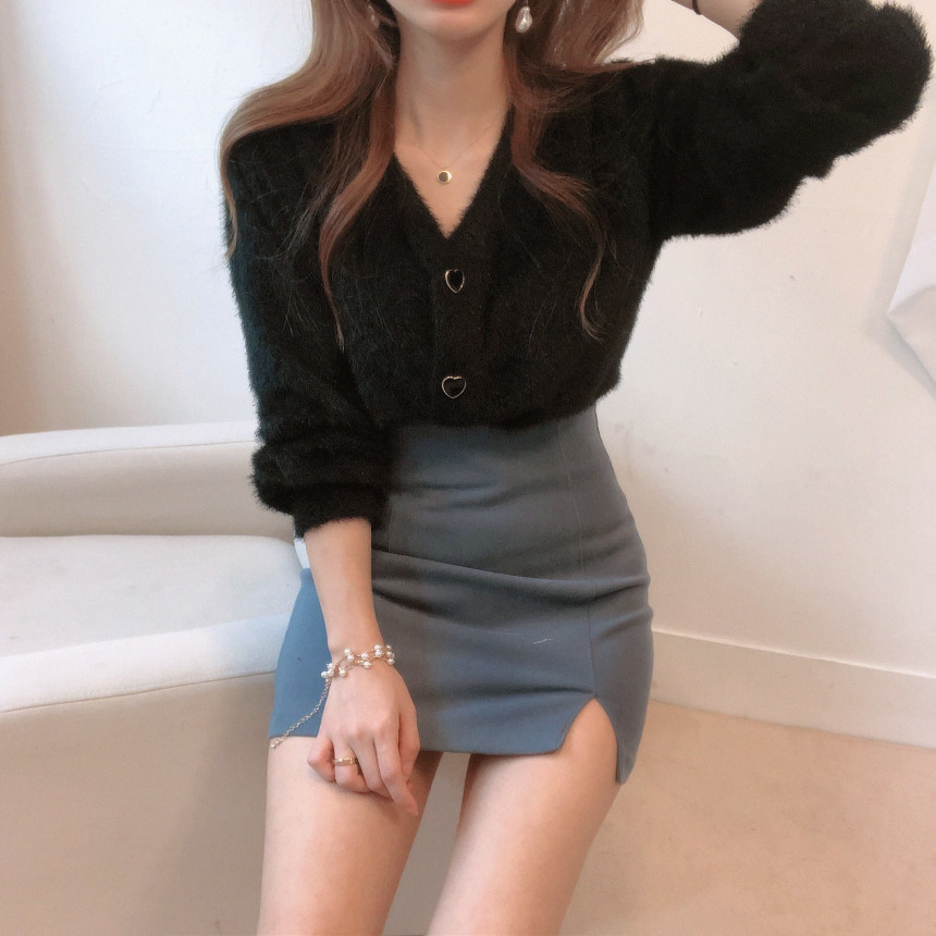 Elegant V Neck Fluffy Cardigan Women Thick Warm Winter Cashmere Sweater Fashion Single Breasted Long Sleeve Knitted Coat 210506