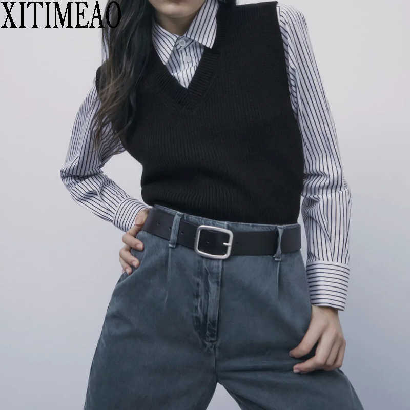 ZA Women Fashion Knitted Vest Sweater V-neck Sleeveless Solid Color Loose Female Waistcoat Chic Tops 210604, Black
ZA Women Fashion Knitted Vest Sweater V-neck Sleeveless Solid Color Loose Female Waistcoat Chic Tops 210604, Black