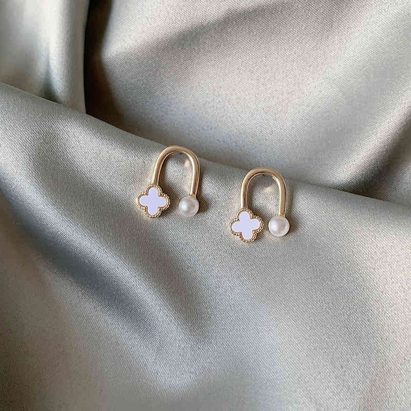 Charms Ear Stud Clip Rings S925 Silver Needle Girl Flower Pearl U-shaped 2021 Cute Net Red Trend Sweet