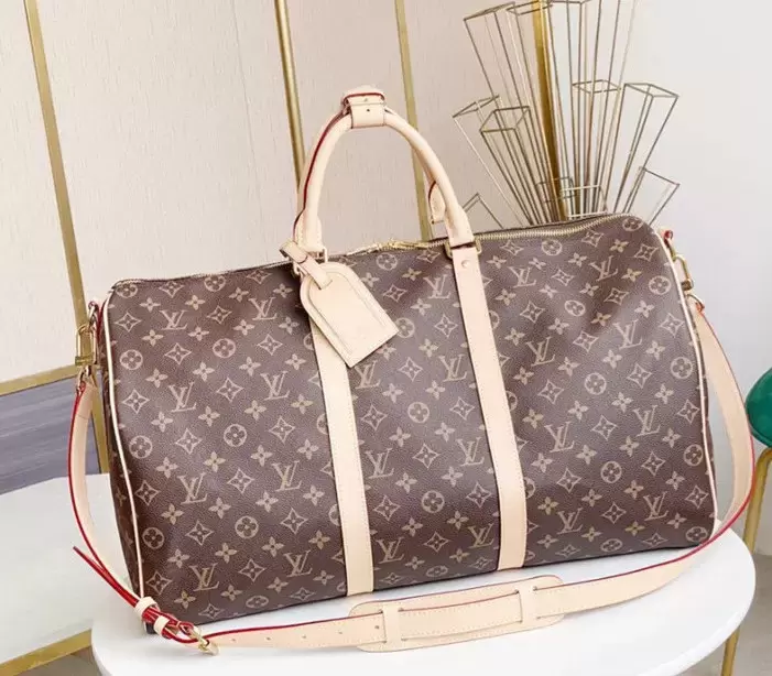 LVLOUISVITTON VUTTON 2021 NEW Fitness bag HOT Designer Handbags 55cm DUFFLE Man Travel Bags Men's Duffel Backpack Outdoor Luggage Male Messenger, 28
LVLOUISVITTON VUTTON 2021 NEW Fitness bag HOT Designer Handbags 55cm DUFFLE Man Travel Bags Men's Duffel Backpack Outdoor Luggage Male Messenger, 28