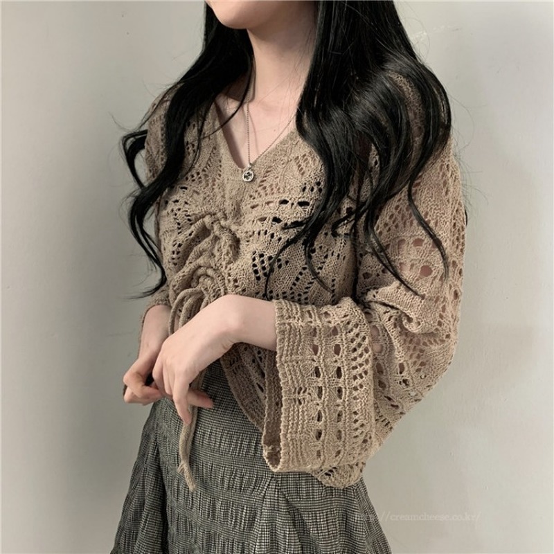 Autumn Korean Women Tops And Blouses Flare Sleeve V Neck Knitted Shirts Drawstring Hollow Out Sexy Top Mujer 10194 210512