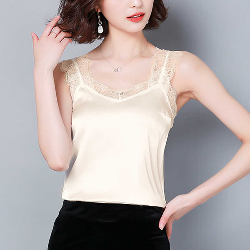 Korean Fashion Silk Women Tops Satin V-neck Camisole Top Plus Size Woman Lace Camis Sexy Sleeveless Tanks Tees 210531