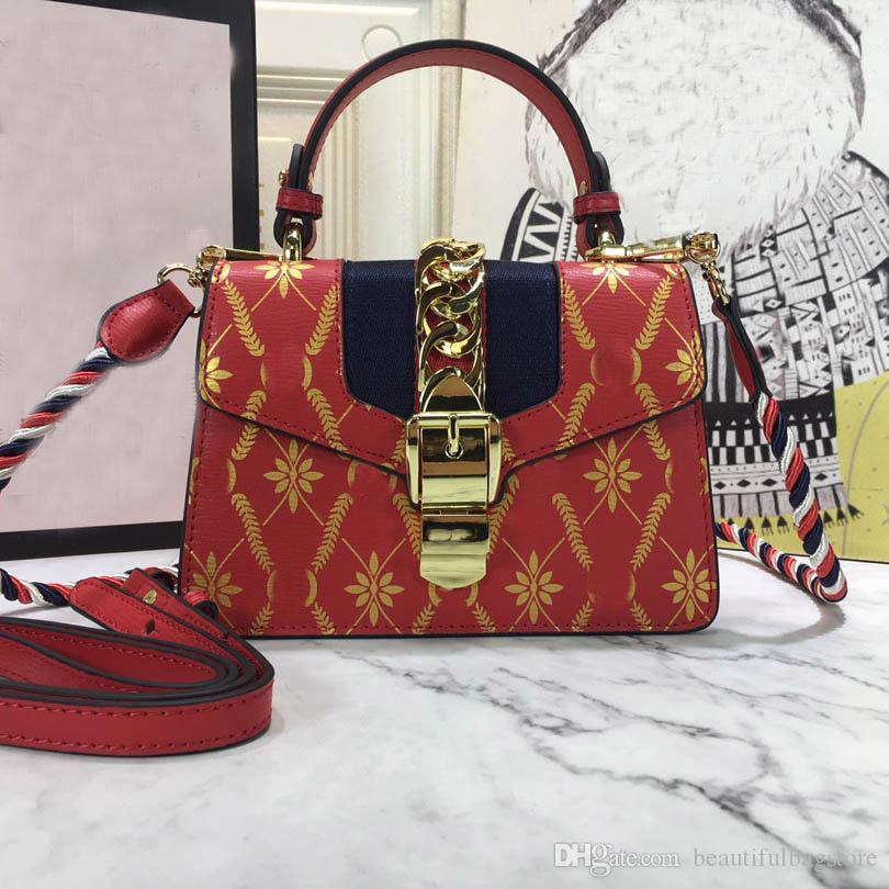 Luxury designer handbag leather material messenger bag shoulder evening hand high quality business style design 470270
Luxury designer handbag leather material messenger bag shoulder evening hand high quality business style design 470270