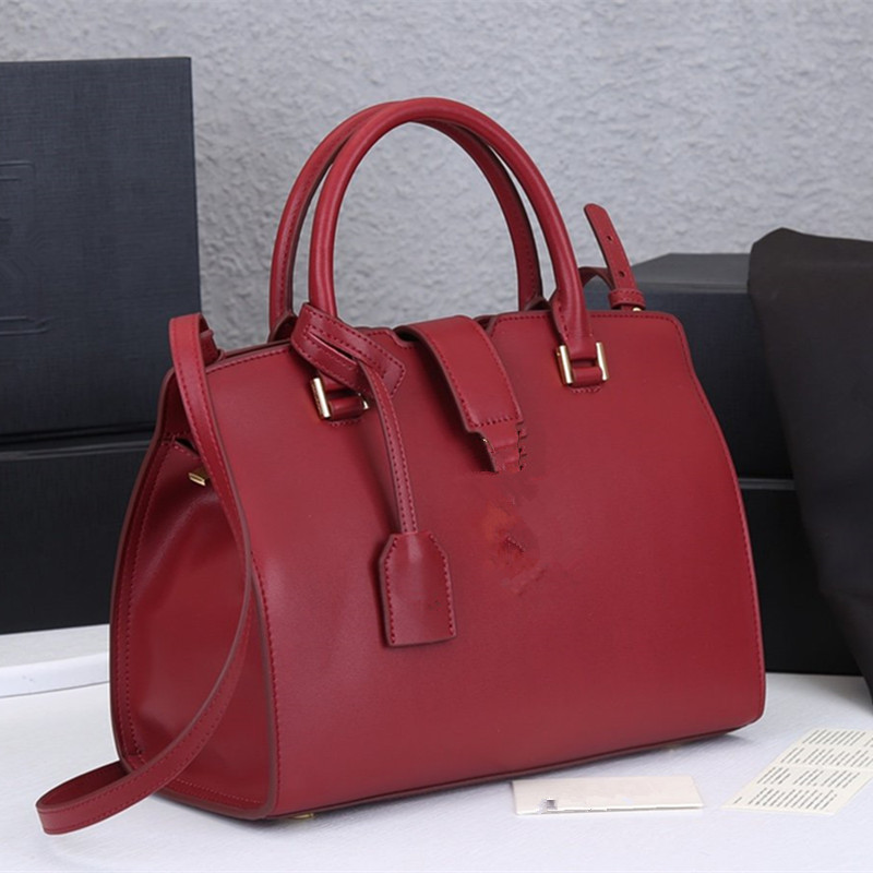Designer Handbags CLASSIC SAC DE JOUR BABY IN GRAINED LEATHER Luxury Handbag With Adjustable Shoulder Straps Double Handle Tote Bag Vintage Wine Red Women Storage, Don't pay it
Designer Handbags CLASSIC SAC DE JOUR BABY IN GRAINED LEATHER Luxury Handbag With Adjustable Shoulder Straps Double Handle Tote Bag Vintage Wine Red Women Storage, Don't pay it