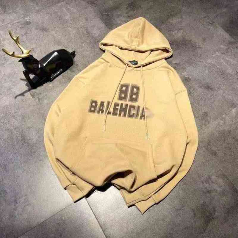 21 Autumn Winter New Versatile Foreign Style Mosaic Letter Hooded Sweater for Men Women, Fashion Trend and Soft, Black
21 Autumn Winter New Versatile Foreign Style Mosaic Letter Hooded Sweater for Men Women, Fashion Trend and Soft, Black