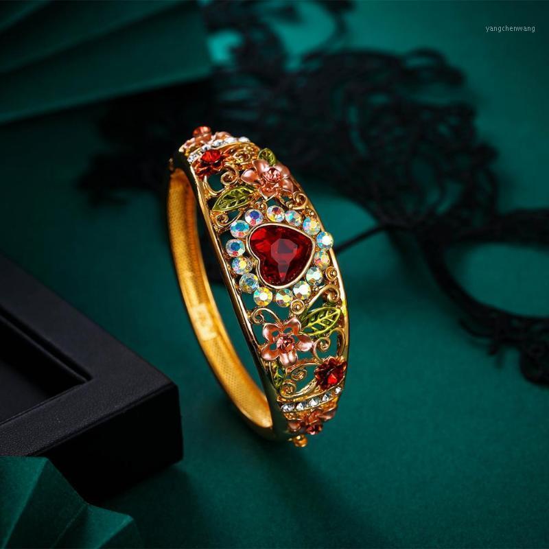 Heart Bracelet For Women Flower Bangle Femme Enamel Party Jewelry Golden Color Kpop Fashion Christmas Gift
Heart Bracelet For Women Flower Bangle Femme Enamel Party Jewelry Golden Color Kpop Fashion Christmas Gift
