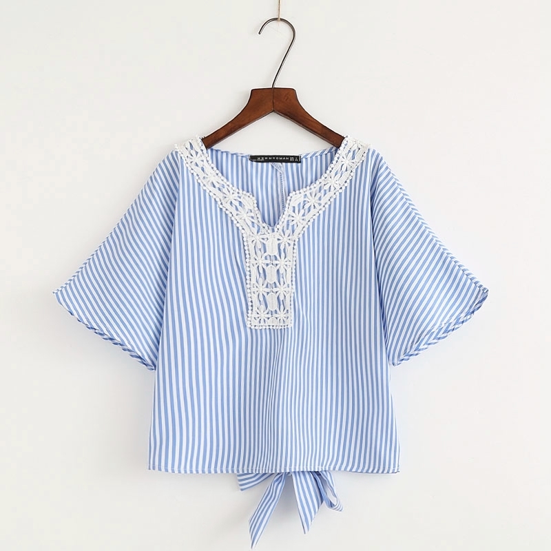 Casual Summer Flare Sleeve Cotton Blouse V neck Lace Stitch Striped Shirt Preppy Style Pullover Top XZ2411 210603, Blue
Casual Summer Flare Sleeve Cotton Blouse V neck Lace Stitch Striped Shirt Preppy Style Pullover Top XZ2411 210603, Blue