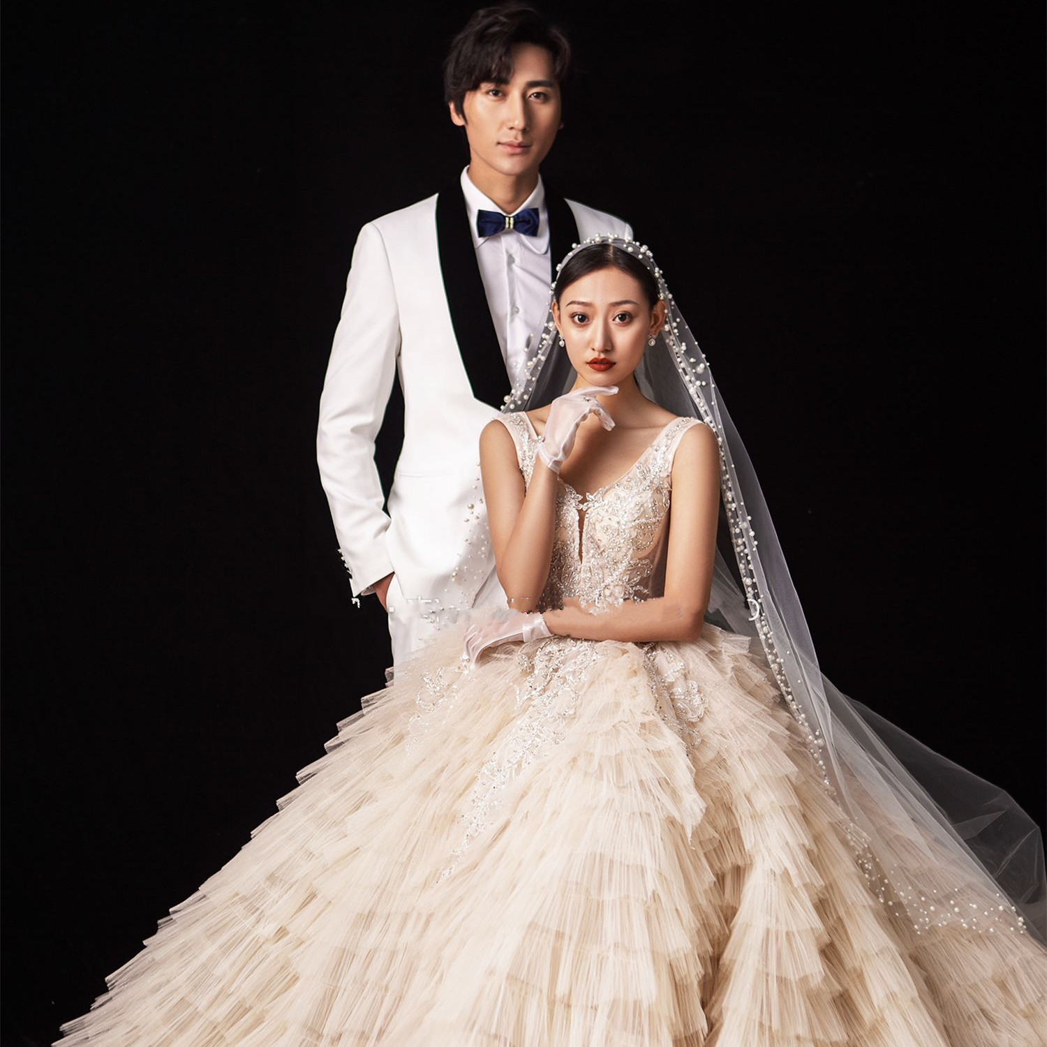 Fashion Head Beading Wedding Veils Appliques Lace Bridal for Girls Cathedral Luxury Long Chapel Length Beaded