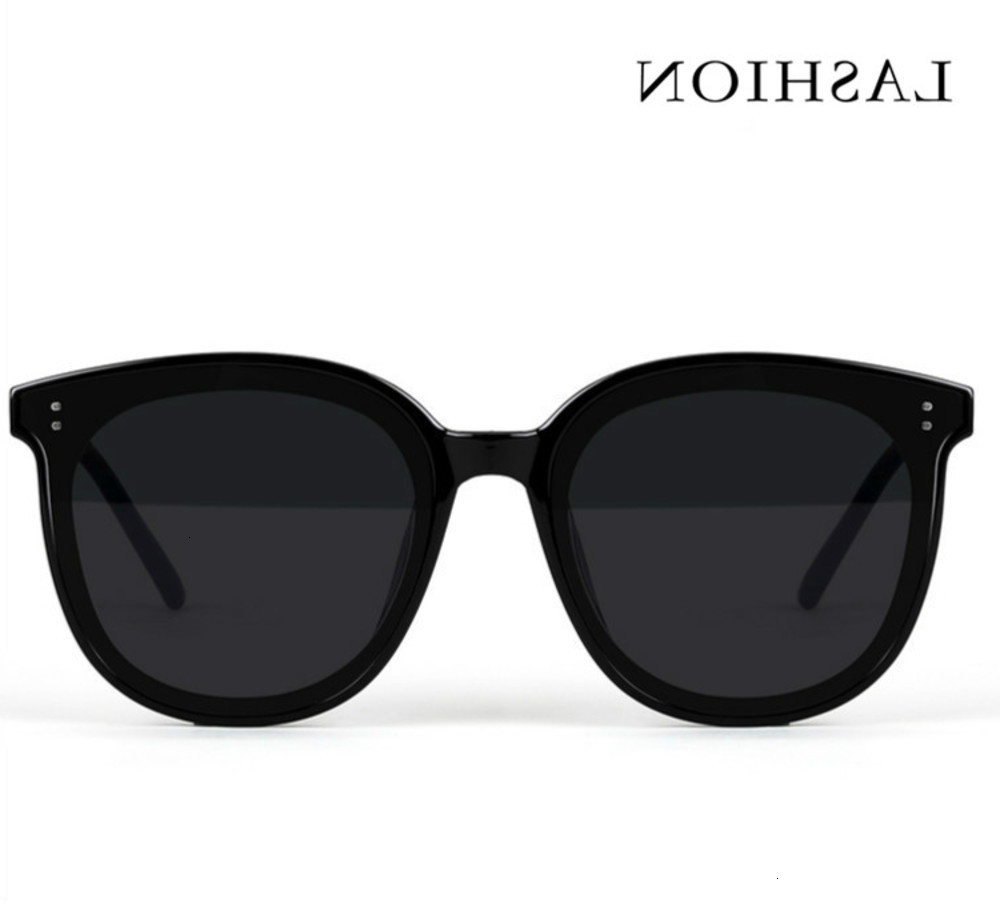 Highend accessories Wholaler High Quality Sun Glass Acetate Woman with OEM Sunglass Pouch, Black
Highend accessories Wholaler High Quality Sun Glass Acetate Woman with OEM Sunglass Pouch, Black