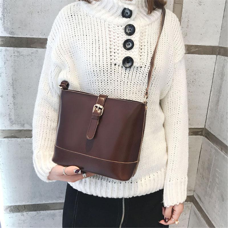Bucket Bag 2021 Trendy Korean Version Of Wild Simple Retro Chic Messenger Female Shoulder Bags Fashion, Cknb4007 black
Bucket Bag 2021 Trendy Korean Version Of Wild Simple Retro Chic Messenger Female Shoulder Bags Fashion, Cknb4007 black