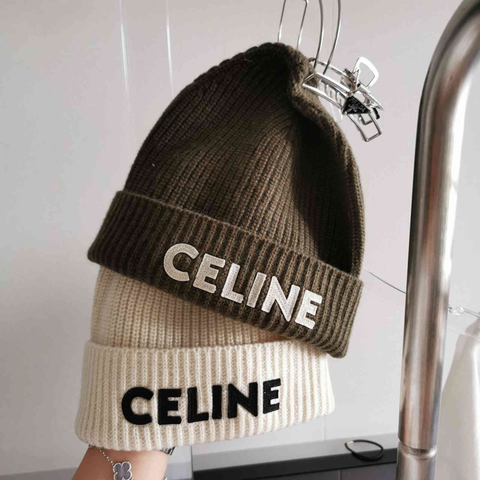 C Lin round Hat Wool Knitted men's and women's hat 2021 autumn winter c letter Arc de Triomphe warm, Blue;gray
C Lin round Hat Wool Knitted men's and women's hat 2021 autumn winter c letter Arc de Triomphe warm, Blue;gray