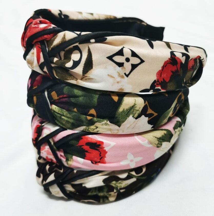 4colors Hats PU Leather Cloth Red Green Stripe Retro Desinger Letters Old Flower Print Headband Wide Edge Knotted Headbands Turban Hair Hoop Headwear
4colors Hats PU Leather Cloth Red Green Stripe Retro Desinger Letters Old Flower Print Headband Wide Edge Knotted Headbands Turban Hair Hoop Headwear