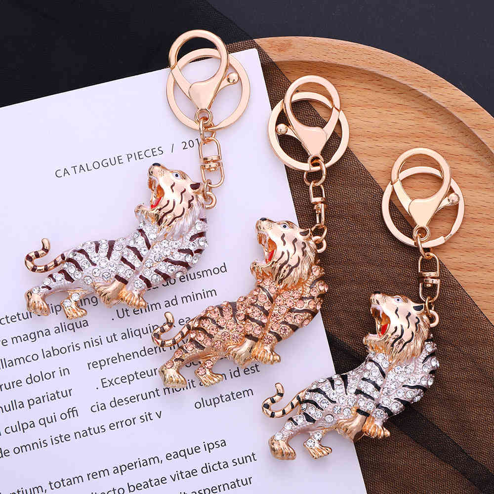 Key Rings Zodiac Small Gift Diamond Inlaid Creative Year of the Tiger Chain Pendant Metal Hip Hop