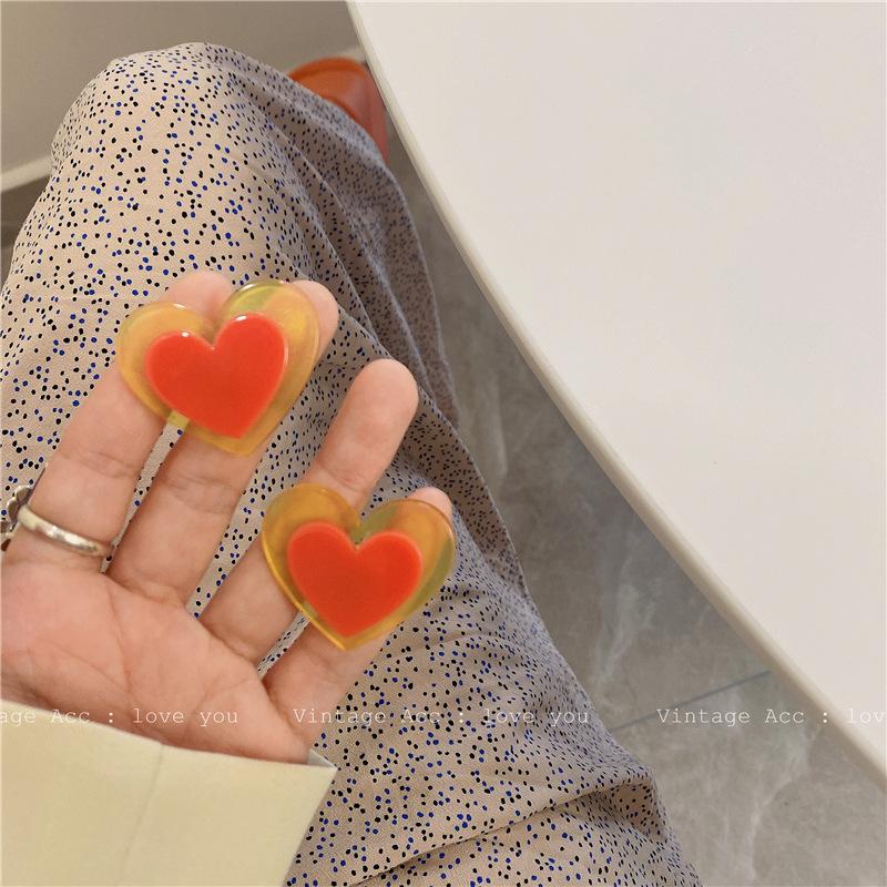 Stud Korean Retro Double Color Love Earrings Version Heart - Shaped Resin Lovely Girl Fashion
Stud Korean Retro Double Color Love Earrings Version Heart - Shaped Resin Lovely Girl Fashion