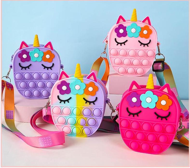 DHL New Fidget Toys Pops Sensory Bubble Shoulder Bag Cellphone Straps Finger Push Phone Pouch Case Coin Purse Decompression Unicorn Toys for Girls Kids
DHL New Fidget Toys Pops Sensory Bubble Shoulder Bag Cellphone Straps Finger Push Phone Pouch Case Coin Purse Decompression Unicorn Toys for Girls Kids