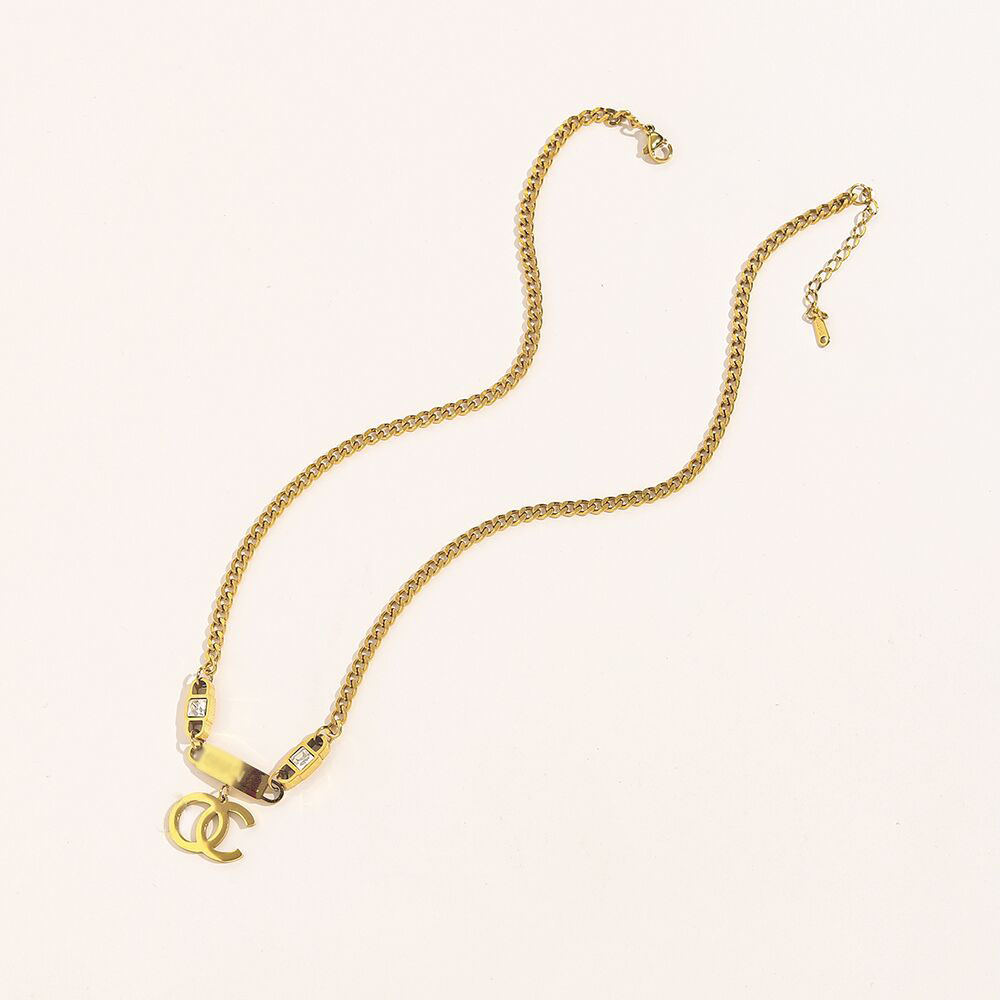 Never Fading 18K Gold Plated Brand Designer Letter Pendant Necklaces Women Classic Crystal Rhinestone Stainless Steel Choker Necklace Chain Jewelry Accessories
Never Fading 18K Gold Plated Brand Designer Letter Pendant Necklaces Women Classic Crystal Rhinestone Stainless Steel Choker Necklace Chain Jewelry Accessories
