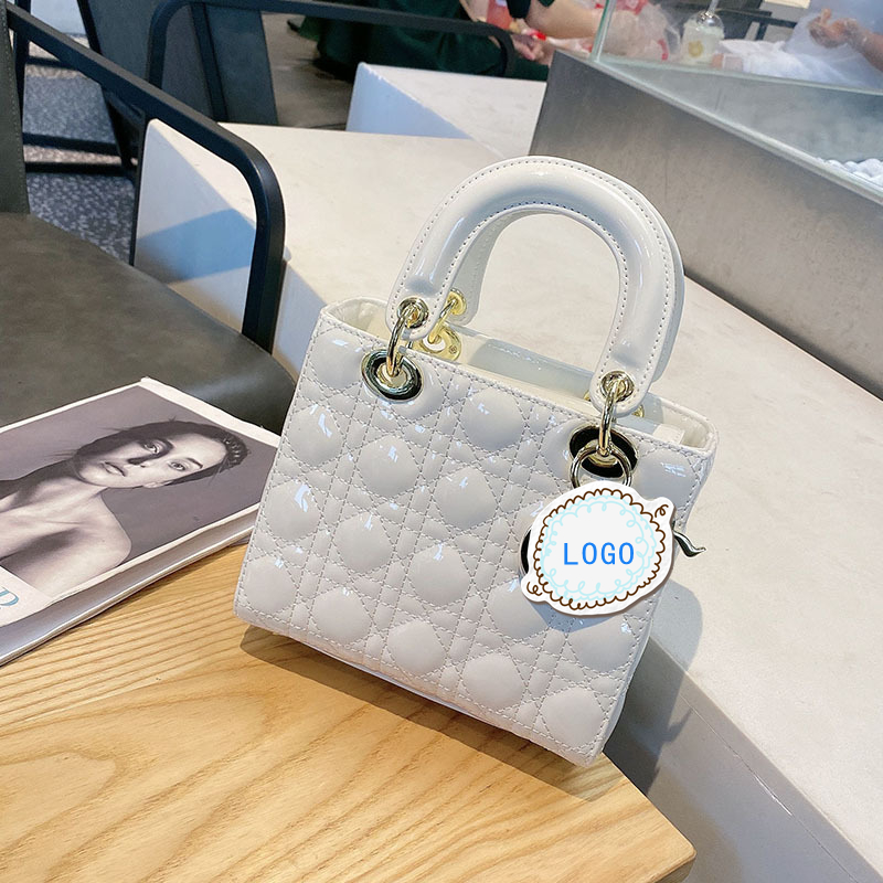 High Quality Elegant Crossbody Bag Cross Thread PU Leather Handbag Women Travel Shopping
High Quality Elegant Crossbody Bag Cross Thread PU Leather Handbag Women Travel Shopping