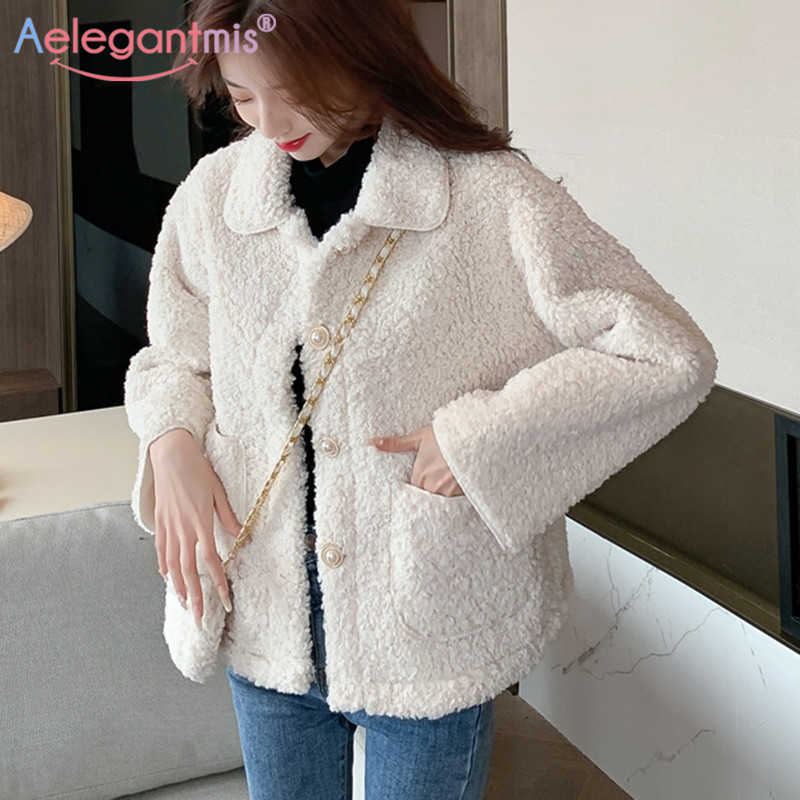 Aelegantmis Autumn Winter Short Women Faux Fur Fluffy Coat Female White Thicken Warm Furry Jackets Coats Lamb Wool Outwear 210607
Aelegantmis Autumn Winter Short Women Faux Fur Fluffy Coat Female White Thicken Warm Furry Jackets Coats Lamb Wool Outwear 210607
