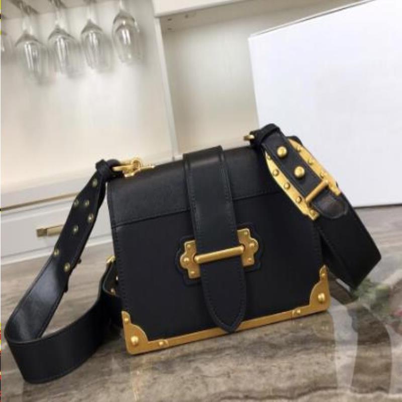 Square Chain Shoulder Bag Handbags Insert 20cm Clutch Purse Messenger Genuine Leather Women Newset Buckle Totes Crossbody Bags Agxpl
Square Chain Shoulder Bag Handbags Insert 20cm Clutch Purse Messenger Genuine Leather Women Newset Buckle Totes Crossbody Bags Agxpl
