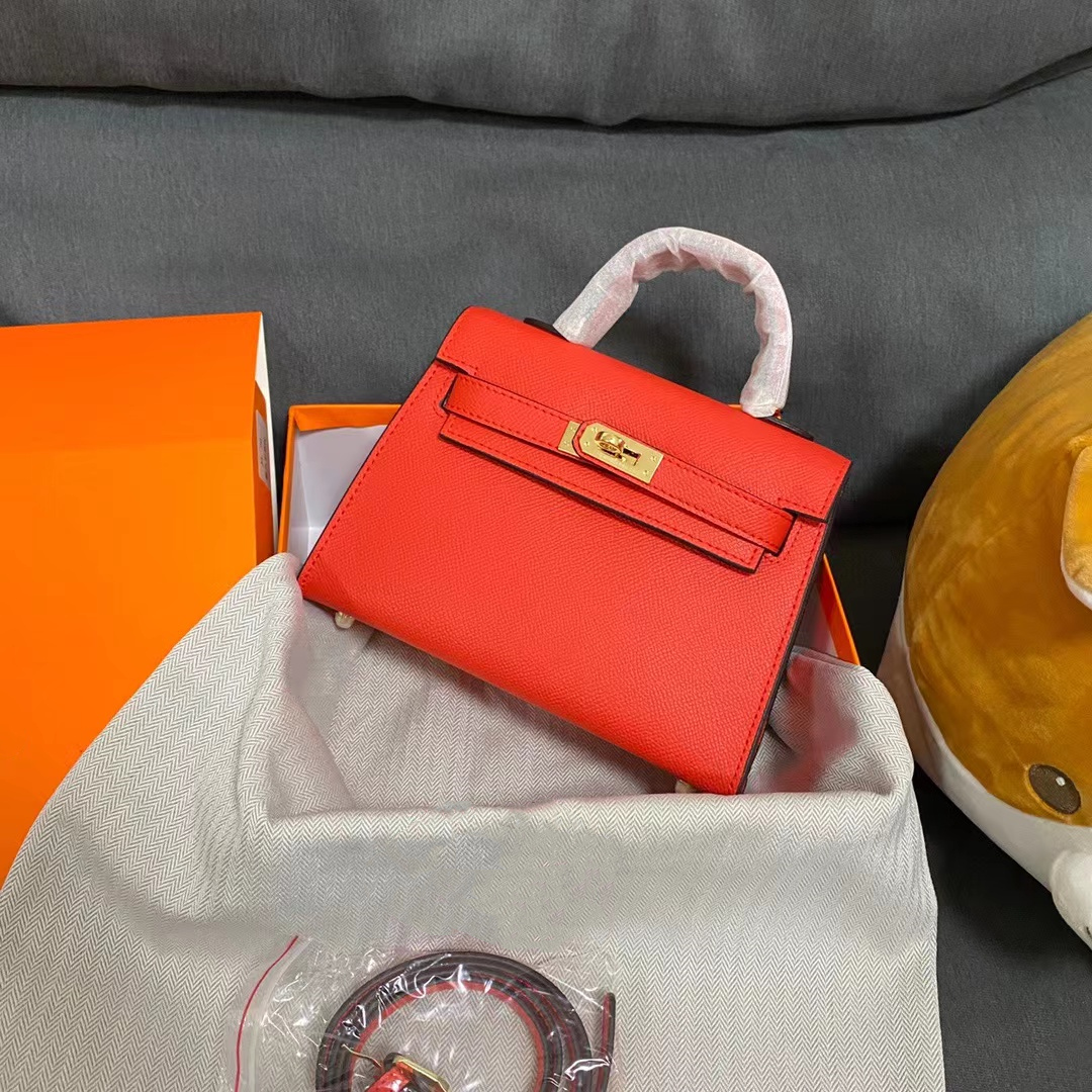 5A+ Premium Shoulder Bags Women Leather Flap Handbag Luxury Brand Bag Wallet Messenger Bag With Box, Package
5A+ Premium Shoulder Bags Women Leather Flap Handbag Luxury Brand Bag Wallet Messenger Bag With Box, Package