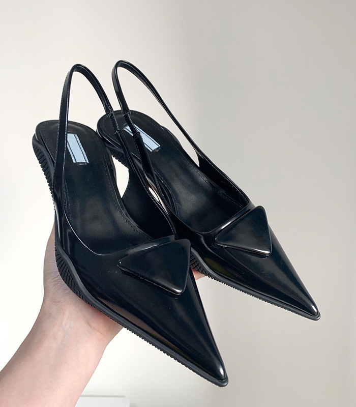 Dress Shoes Women Pumps triangle Mid-heel Slingback Sandals Luxurys Designers Shoes High Heels Sandales Espadrilles Espadrille B2104012L, Extra cost not shoes
Dress Shoes Women Pumps triangle Mid-heel Slingback Sandals Luxurys Designers Shoes High Heels Sandales Espadrilles Espadrille B2104012L, Extra cost not shoes