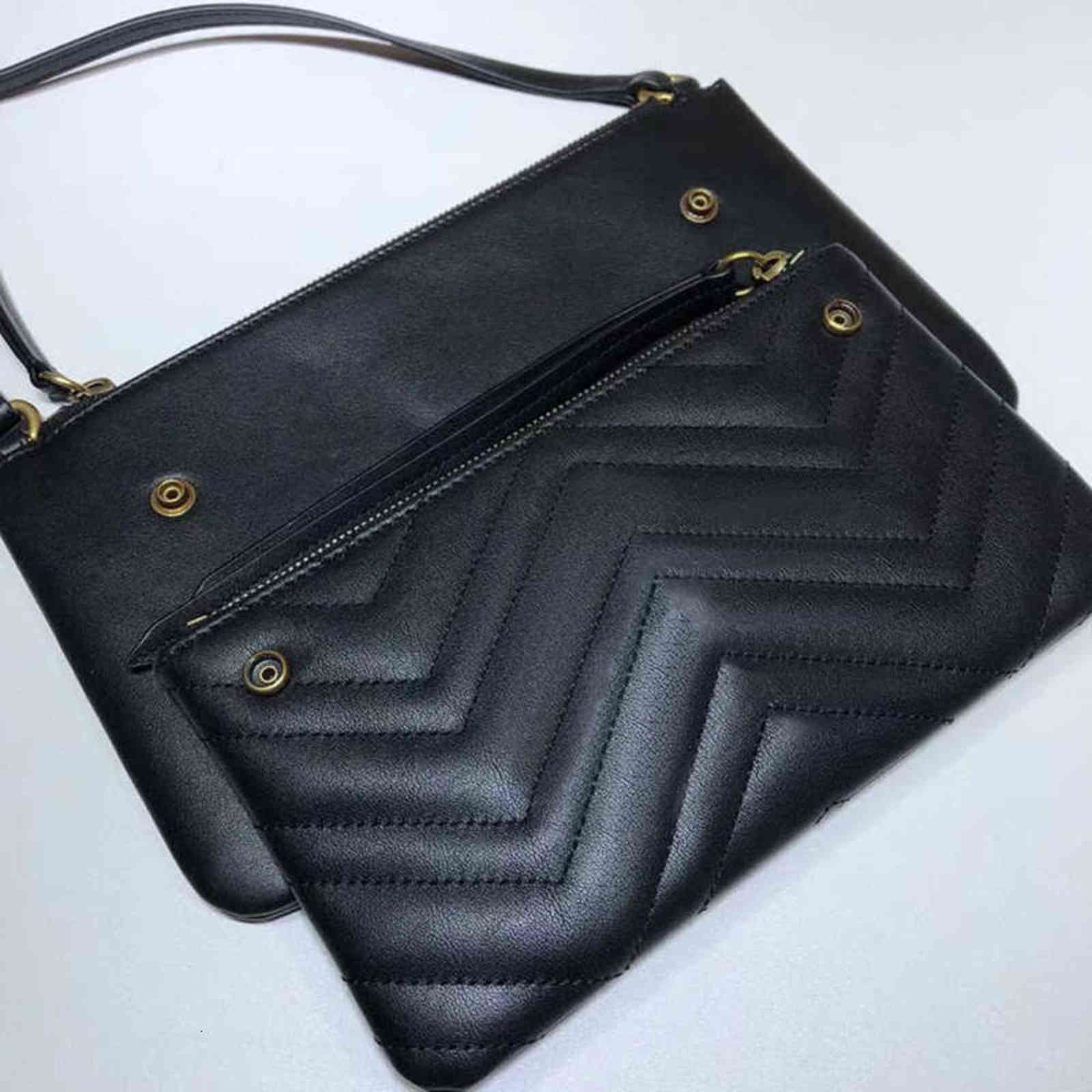 7A+Fashion 2021 The new series graceful bag 453878 Cover Plain Genuine Leather Versatile Fashion Cell Phone Pocket Fashion atmosphere1th
7A+Fashion 2021 The new series graceful bag 453878 Cover Plain Genuine Leather Versatile Fashion Cell Phone Pocket Fashion atmosphere1th
