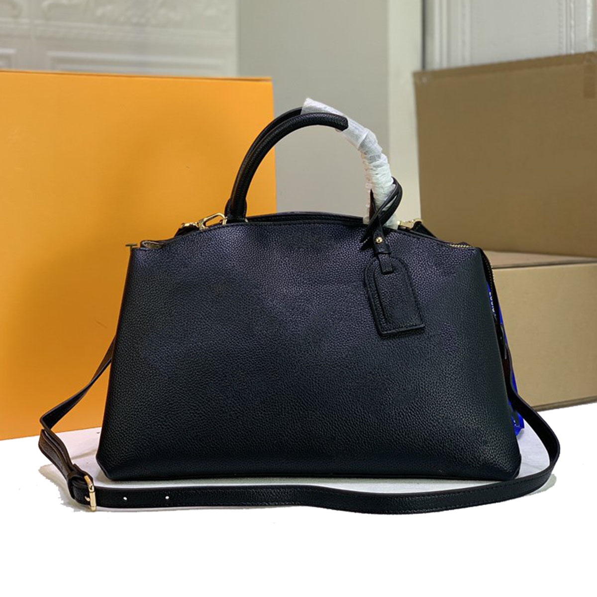 Handbag Women Tote Designers Bag Palais MM Crossbody Leather Fashion Bags 3 Colors, Beige + emboosed logo
Handbag Women Tote Designers Bag Palais MM Crossbody Leather Fashion Bags 3 Colors, Beige + emboosed logo