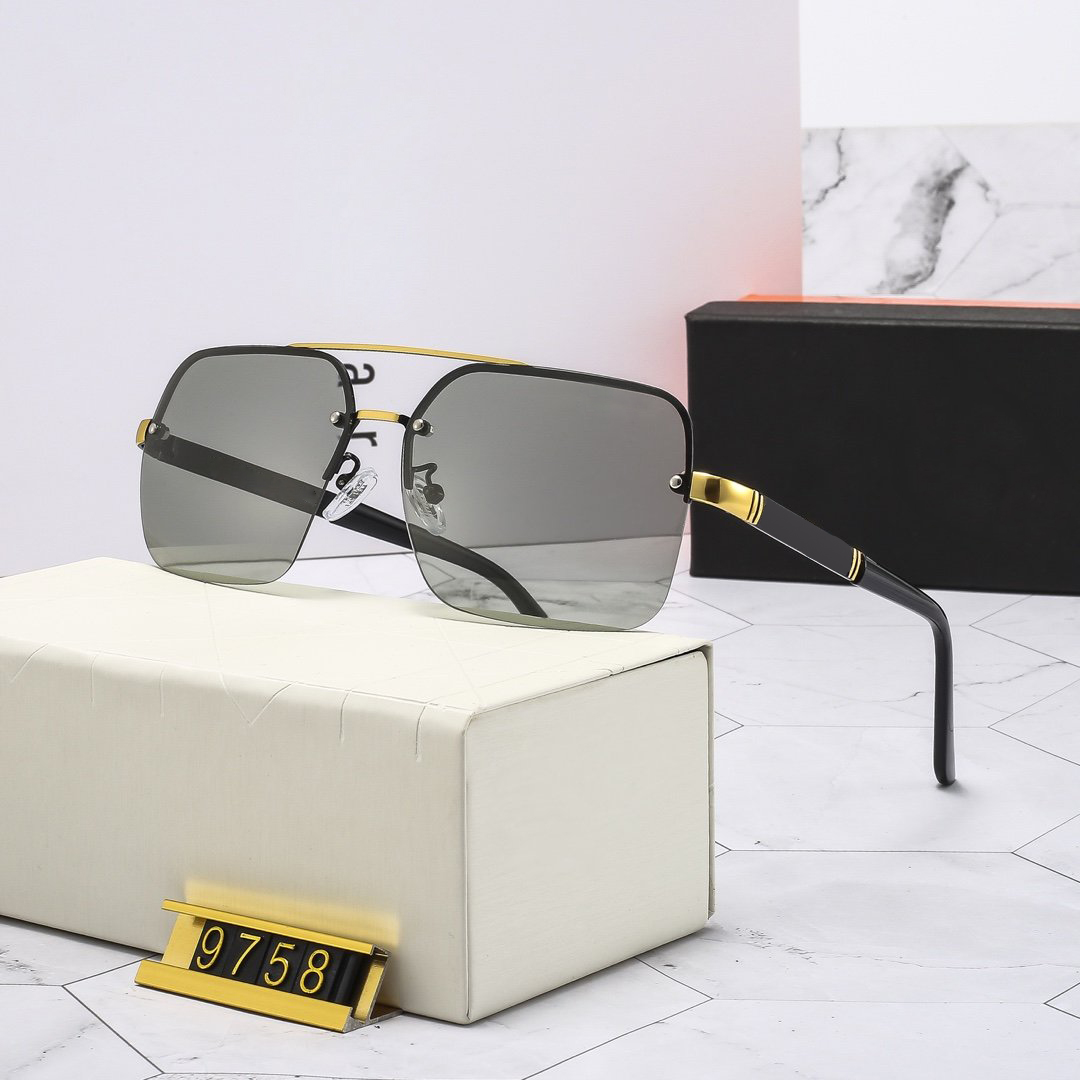 2021 Designer original Luxury fashion Men and women design sunglasses metal frame simple generous style top quality uv400 protective glasses
2021 Designer original Luxury fashion Men and women design sunglasses metal frame simple generous style top quality uv400 protective glasses