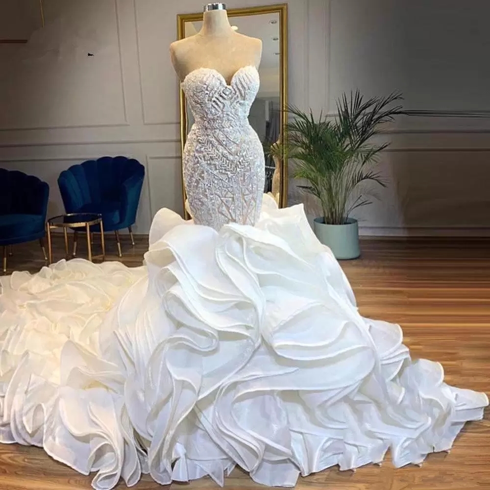 Customized Luxury White Mermaid Wedding Dresses for Bride SweetNeck Cascading Ruffles Pearls Plus Size Women Bridal Gowns Vestidos De Novia Plus Size