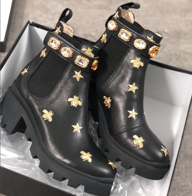 Women Embroidered Ankle Boot Martin Desert Boots Flamingos Love Arrow 100% Real Leather Medal Coarse Non-Slip Shoes Size US5-11, Sock
Women Embroidered Ankle Boot Martin Desert Boots Flamingos Love Arrow 100% Real Leather Medal Coarse Non-Slip Shoes Size US5-11, Sock