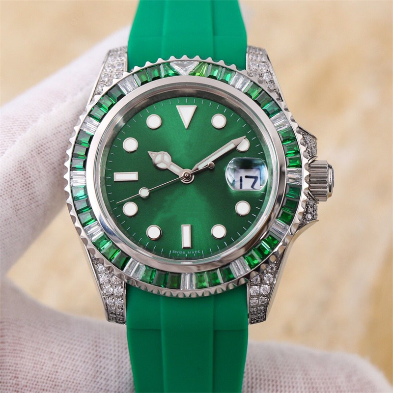 Men's watch heavy gold inlaid with 72 black green sapphire corresponding color ring mouth, automatic chain core, scratch proof glass mirror tape 40mm, Multi-color
Men's watch heavy gold inlaid with 72 black green sapphire corresponding color ring mouth, automatic chain core, scratch proof glass mirror tape 40mm, Multi-color