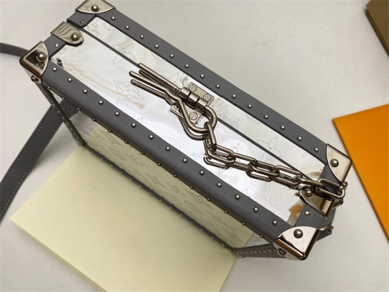High Quality Fashion Designer Luxury Handbags Purses Bag Womens Brand Classic Style Genuine Leather Shoulder Bags 22-15.5-8cm, Black
High Quality Fashion Designer Luxury Handbags Purses Bag Womens Brand Classic Style Genuine Leather Shoulder Bags 22-15.5-8cm, Black