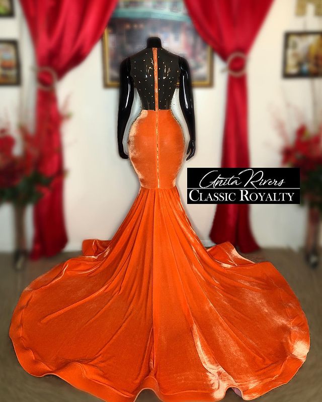 2021 Plus Size Arabic Aso Ebi Orange Mermaid Velvet Prom Dresses Lace Beaded Sheer Neck Evening Formal Party Second Reception Gowns Dress ZJ212