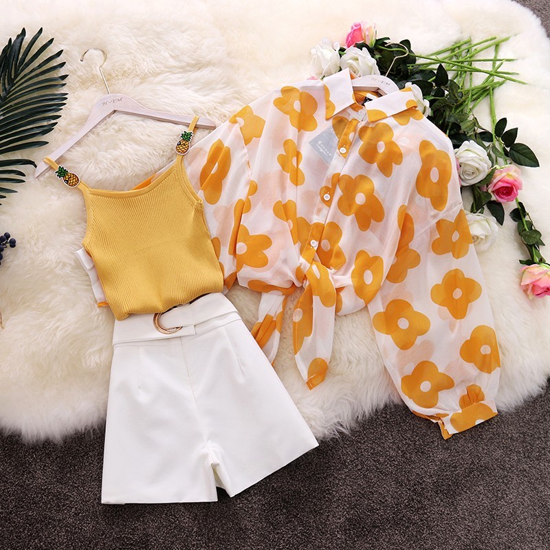 Summer Women's Knitted Condole belt + Lantern Sleeve Sunprevent Clothes Wide Leg Shorts 3 Piece Sets Ladies 210506