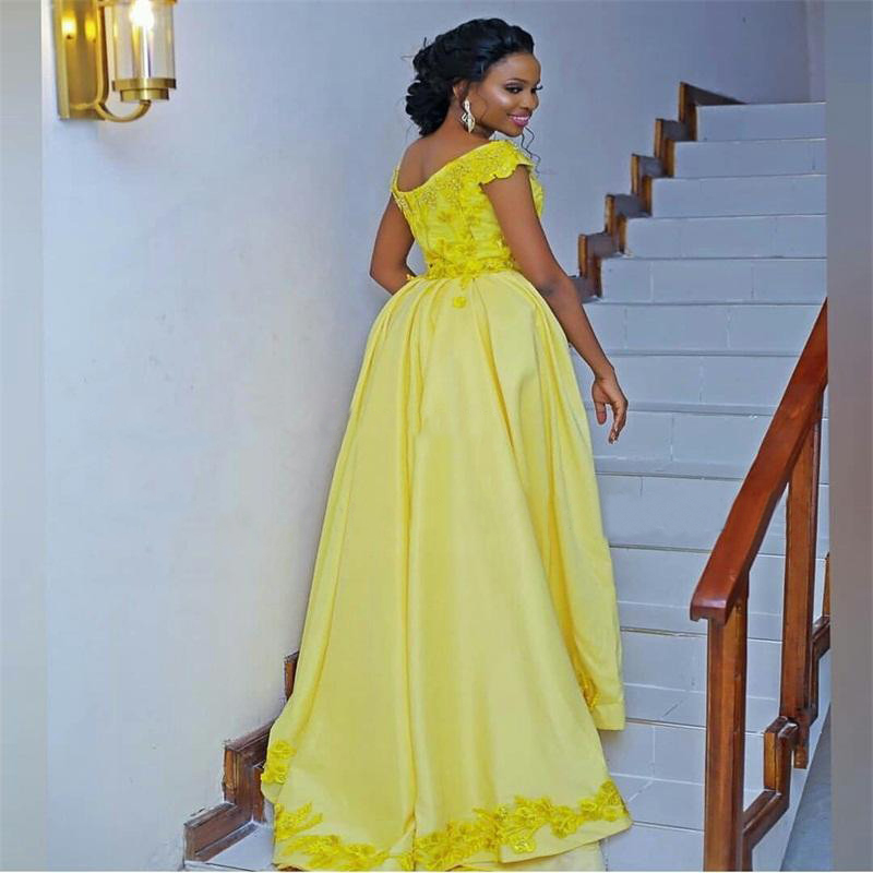 Off Shoulder Yellow Mermaid Bridesmaid Dresses 2021 Applique Lace Beads Vestidos Detachable Train Long Wedding Party Dress