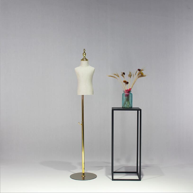 Children's model props Commercial Furniture boys and girls half length kids wear shop window display frame gold base dummy stage small models