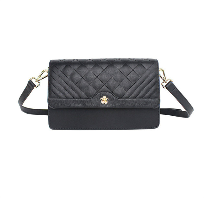designers duffel bags 45cm 55cm luxury large capacity travel sale women men genuine leather shoulder fashion bag carry rivets with lock head
designers duffel bags 45cm 55cm luxury large capacity travel sale women men genuine leather shoulder fashion bag carry rivets with lock head